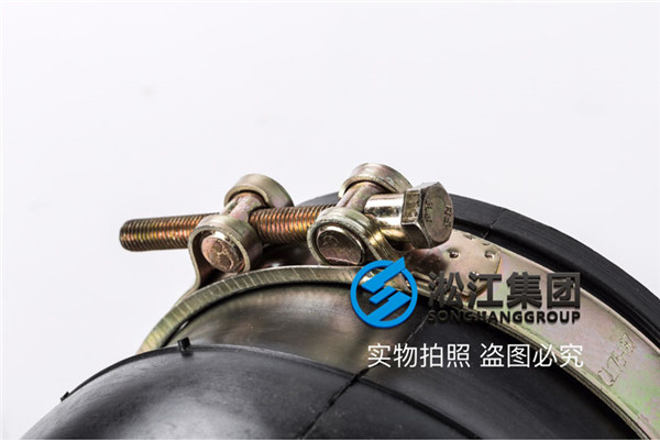 上海卡箍橡胶接头DN125/DN150沙粒介质垂直安装